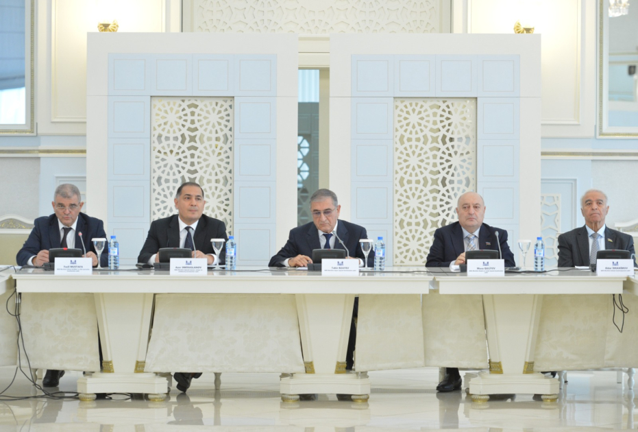 Elektron siqaret&nbsp;bu deputatın təşəbbüsü ilə qadağan edilib