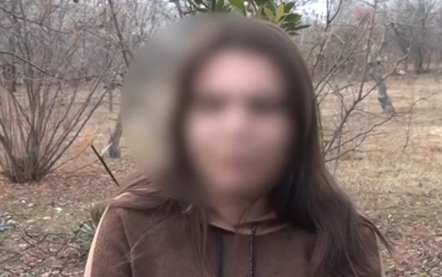 14 yaşlı qızı təhsildən kim yayındırıb?