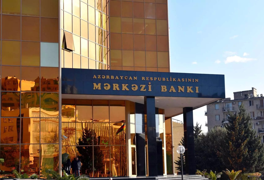Mərkəzi Bank 3 qurumun vəzifəli şəxsini cərimələdi