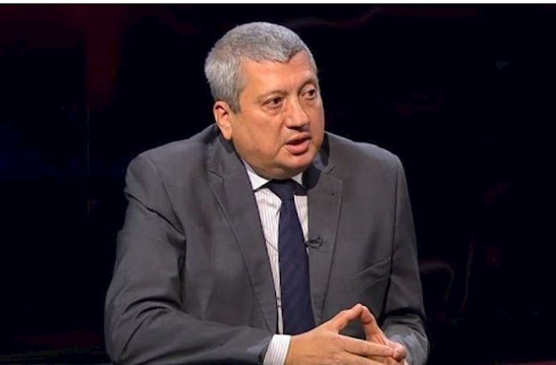 Eks-nazirdən Rusiyaya mesaj: Meğridəki dəmir yolu Azərbaycanın mülkiyyətidir!