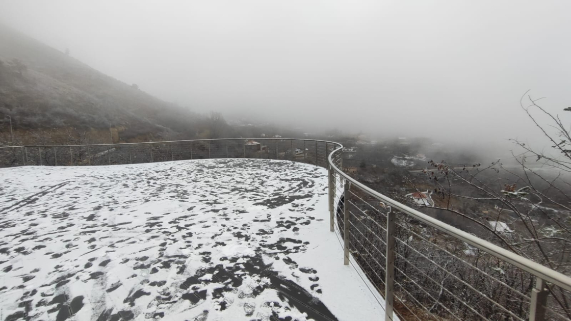 Laçın şəhərinə ilk qar yağdı - FOTO