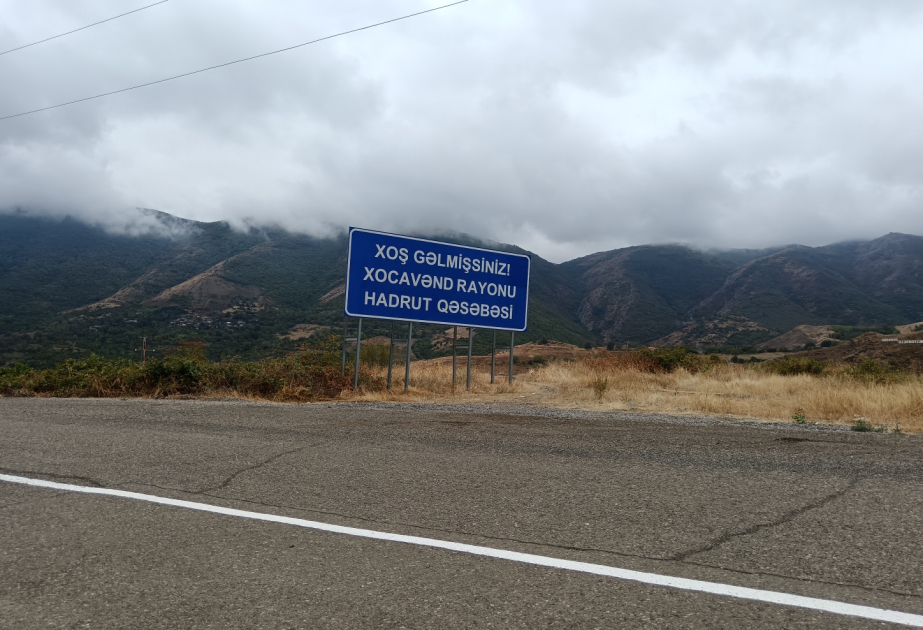 Köç karvanı Hadrut qəsəbəsinə çatdı