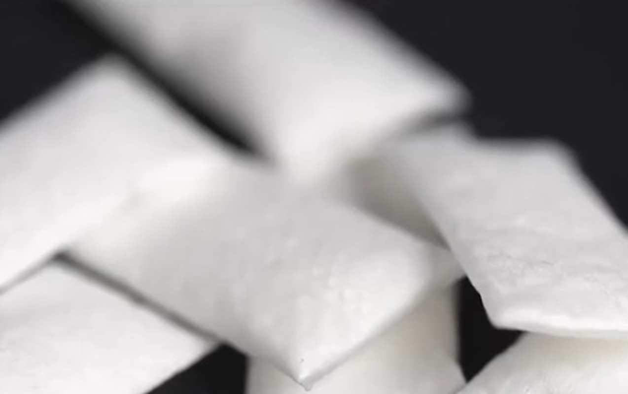 Məktəblilər arasında &ldquo;snus&rdquo; təhlükəsi - Polisdən açıqlama