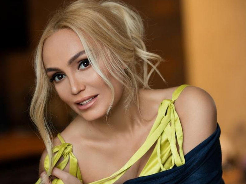 Nura Suri kitab yazır -&nbsp;&ldquo;Şou-biznesin qaranlıq üzü&rdquo;