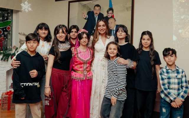 Arzu Əliyeva uşaq evini ziyarət etdi&nbsp;- FOTOLAR