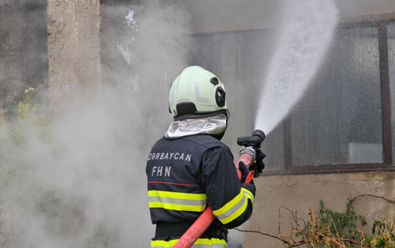 Lerikdə məktəb YANDI