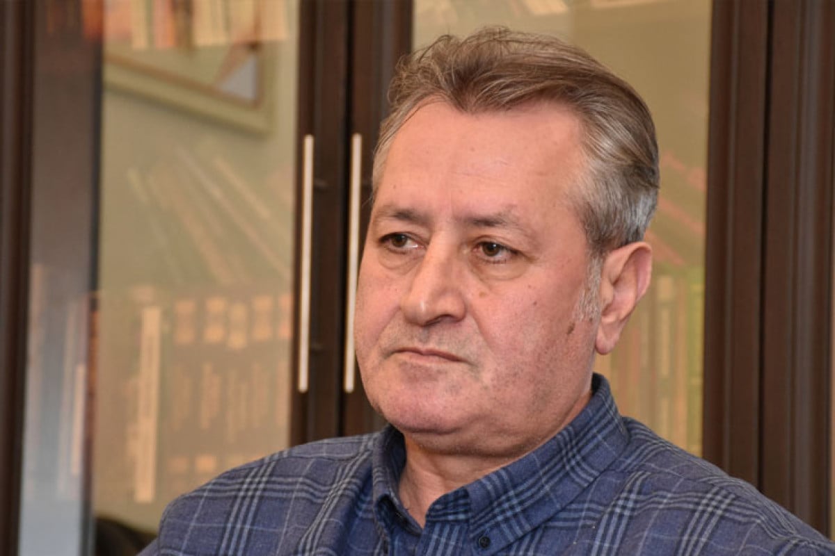 Gəncliyini qarabasmalarda yaşayan YAZIÇI