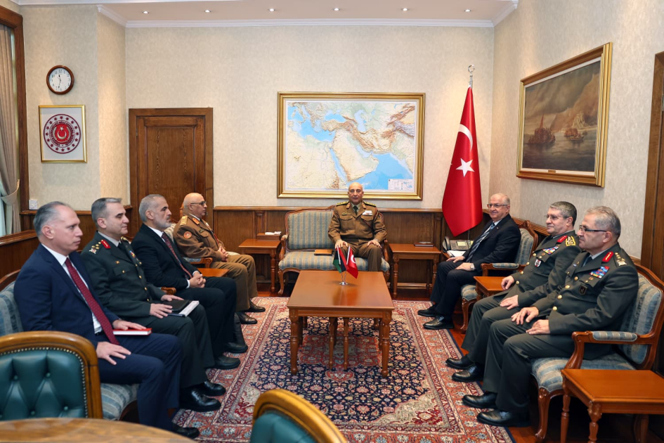 Generalın olduğu təyyarənin qəzaya uğradığı TƏSDİQLƏNDİ - GÖRÜNTÜLƏR