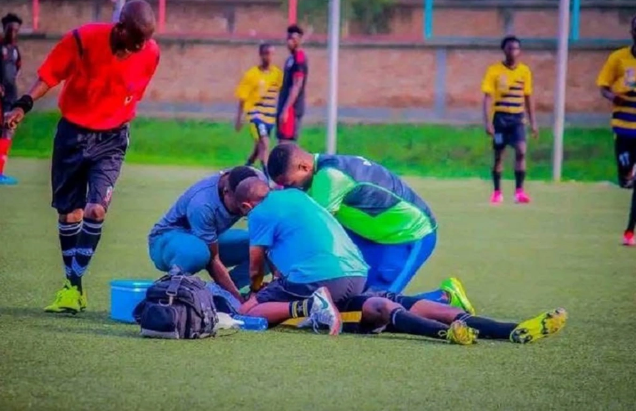 Futbolçu oyun zamanı vəfat etdi