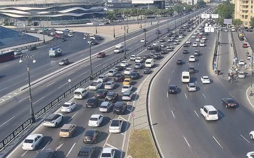 Sürücülər oxusun: Tıxac olan YOLLAR