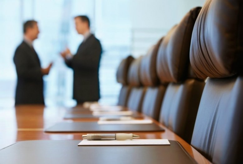 Əmək müqaviləsi üzrə işçinin əsas vəzifələri artırılır