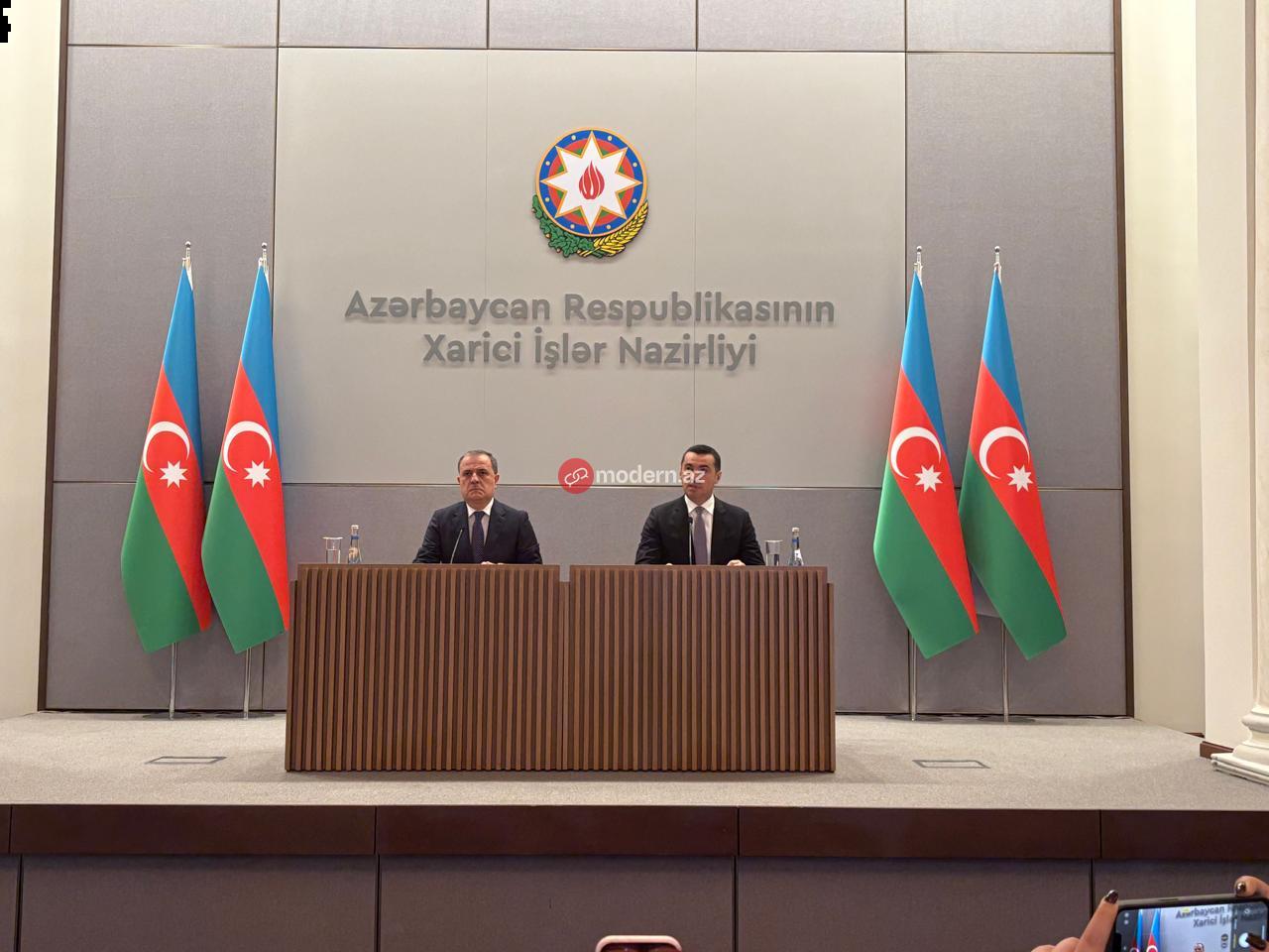 Separatçıya 10 illik viza verilməsi nə deməkdir? - Ceyhun Bayramov