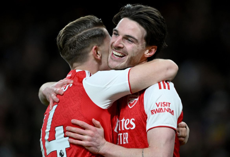 &ldquo;Arsenal&rdquo; liderliyini qorudu