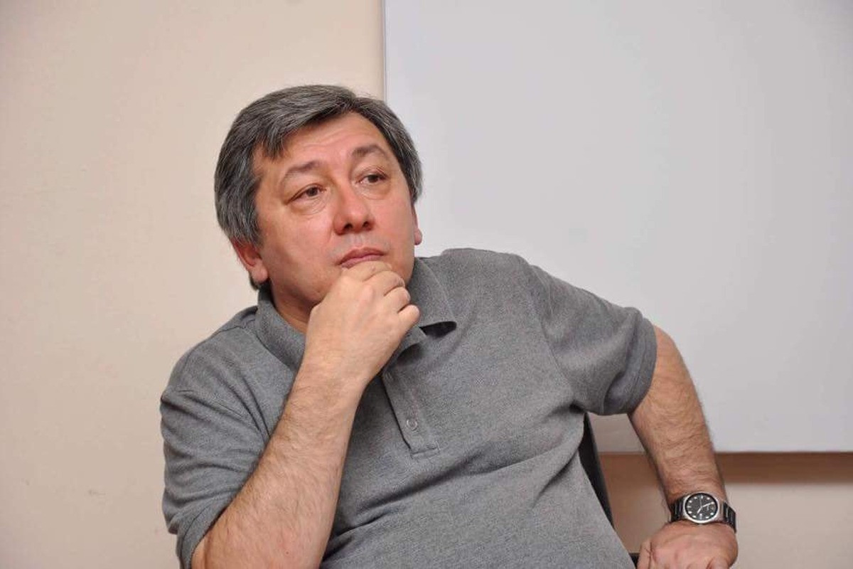 Altay Göyüşovun&nbsp;məhkəməsi BAŞLADI