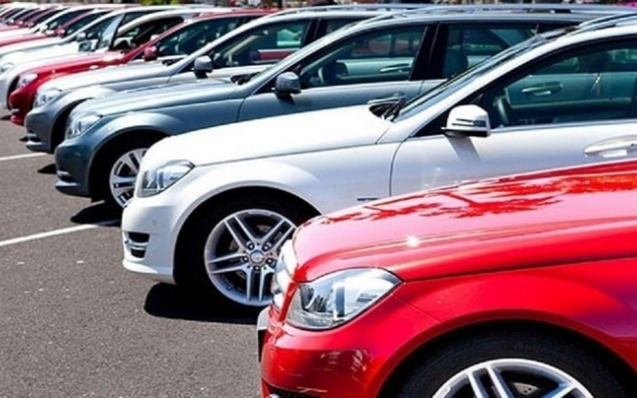 14 nəqliyyat vasitəsi hərraca çıxarılacaq