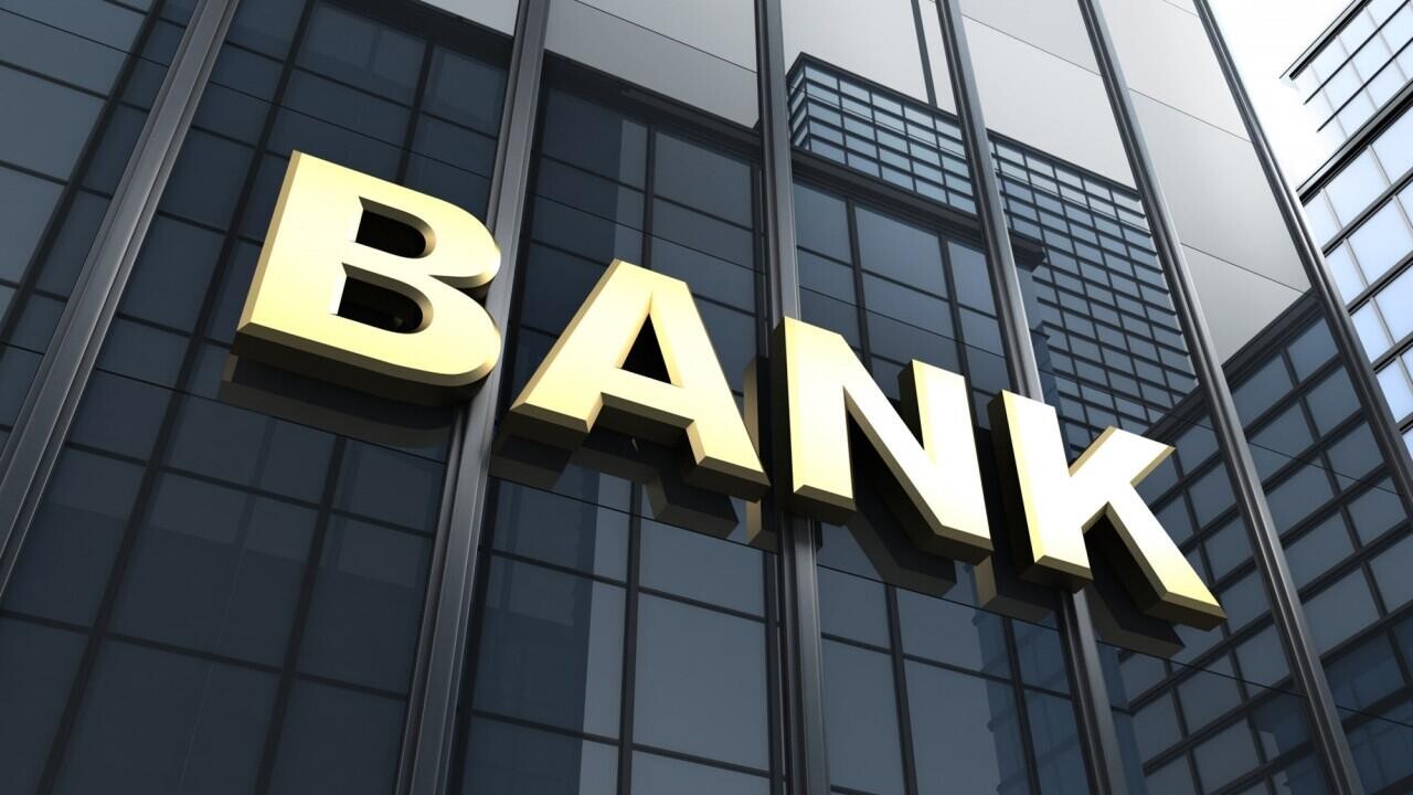 Azərbaycanda 10 bank bayramda işləməyəcək - SİYAHI