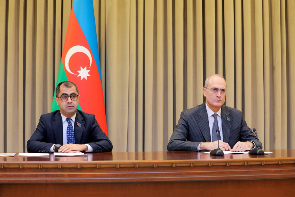 Naxçıvan deputatları tətilə yollandılar