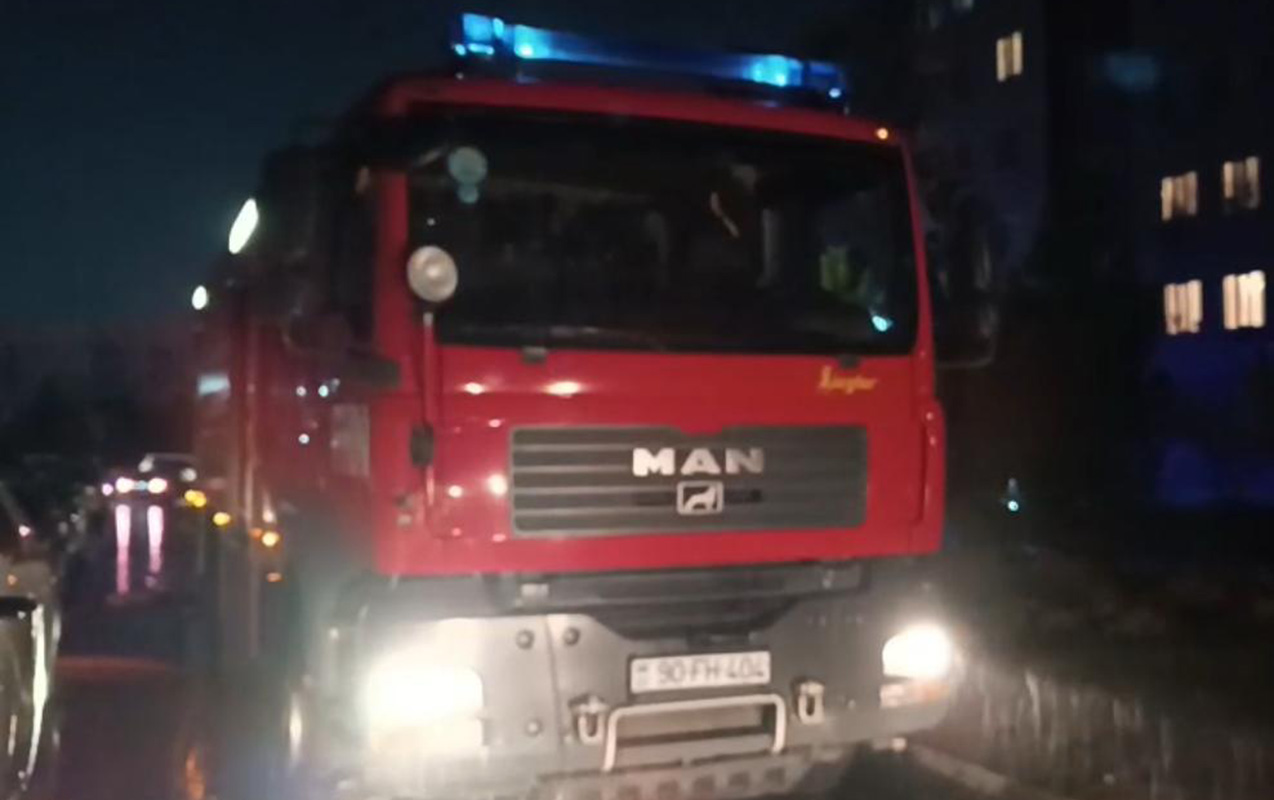 Masazırda ev yanır