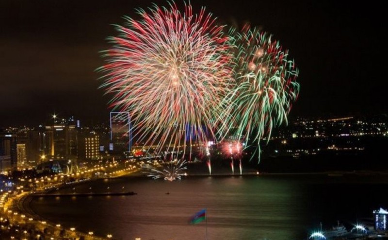 Bakıda atəşfəşanlıq