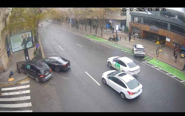 Bakıda ağır qəza, məhəccər uşağın üzərinə aşdı&nbsp;- VİDEO