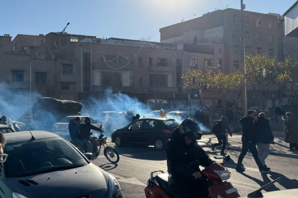 İranda etirazlar böyüyür: müəllimlər də qoşuldu