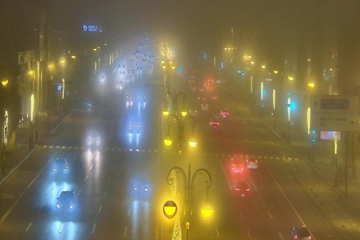 Bakıda güclü duman - Sürət həddi endirildi