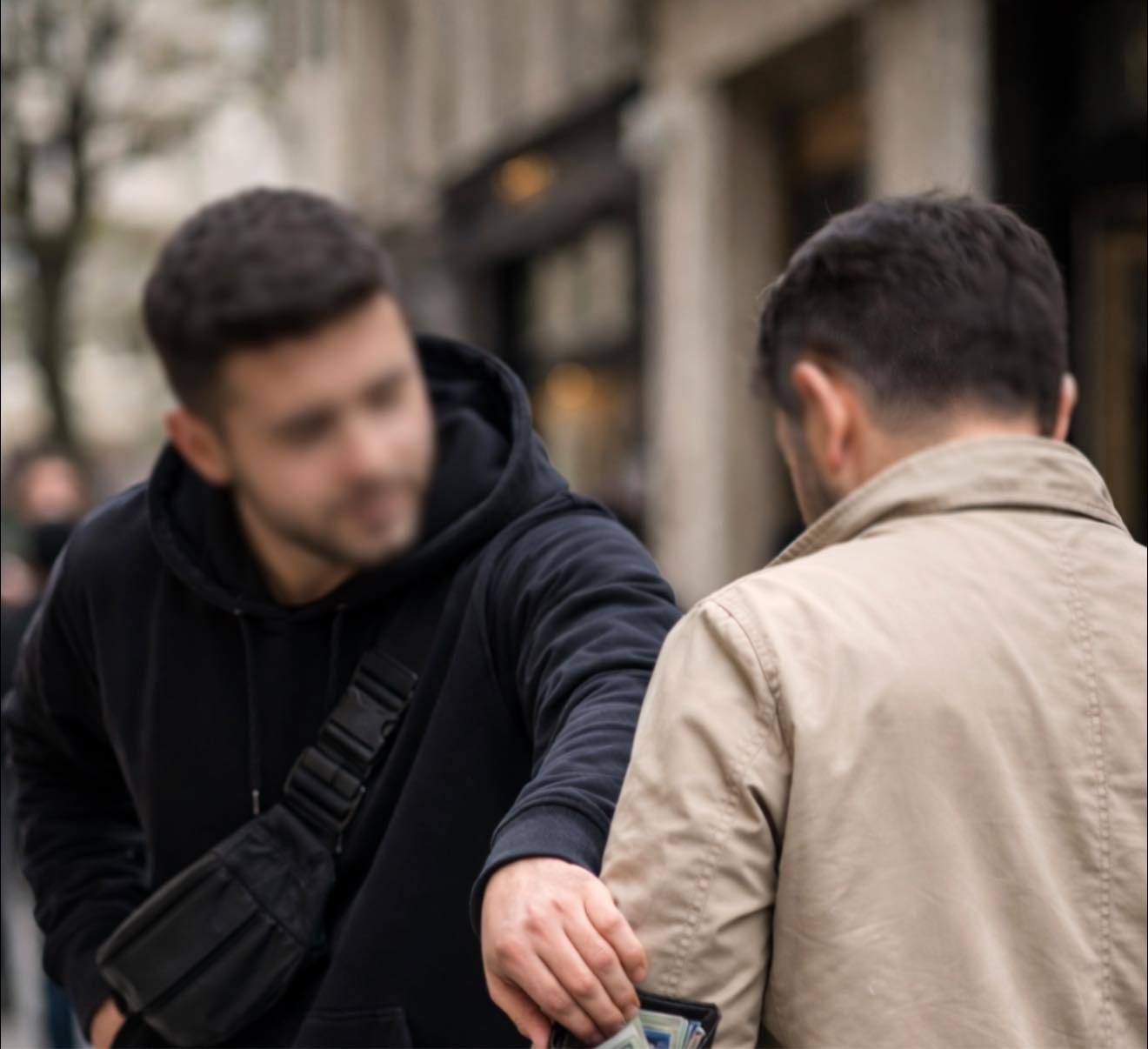 &ldquo;Sosial eksperiment&rdquo; adı altında dələduzluq edildi