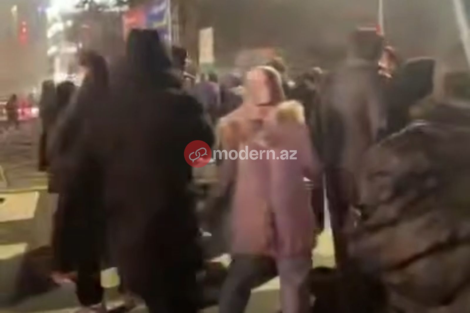 Təbriz də ayağa qalxdı - VİDEO