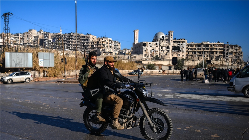 Suriya ordusu Hələbi&nbsp;kürd terrorçulardan təmizlədi