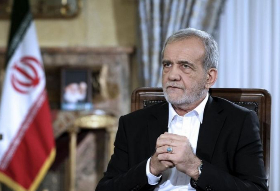 Pezeşkian etirazçıların nümayəndələri ilə görüşdü