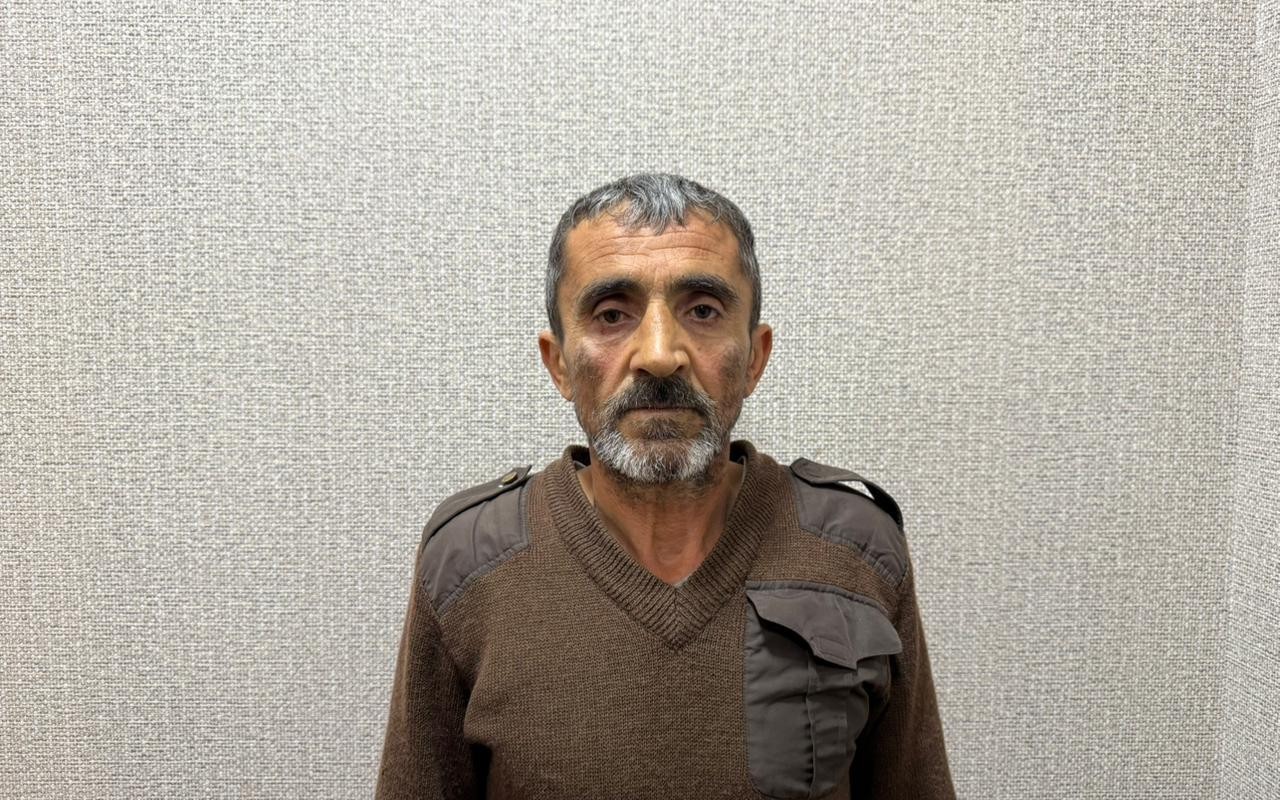 Məzar daşını yararsız hala salan şəxs tutuldu - FOTO