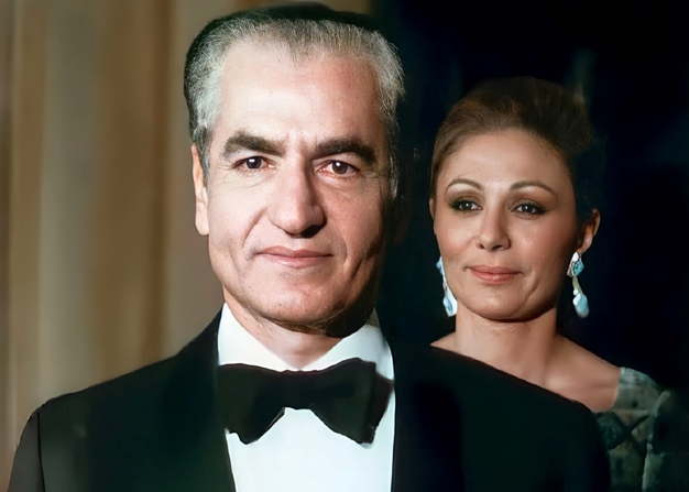 İran şahının arvadı: Çox sarsıldım!