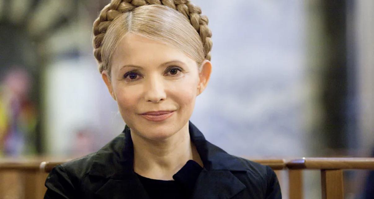 Yuliya Timoşenko korrupsiyada ittiham olunur