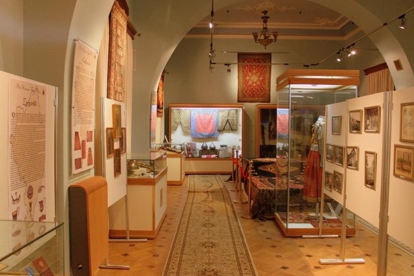 Azərbaycan 36 eksponatı xaricdən geri qaytarıb