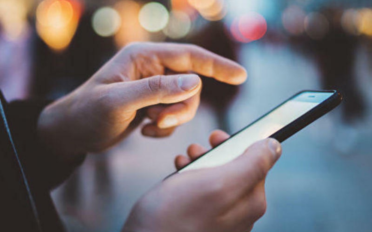 Cəmiyyətə açıqca hörmətsizlik hərəkətləri&nbsp;qadağan edildi