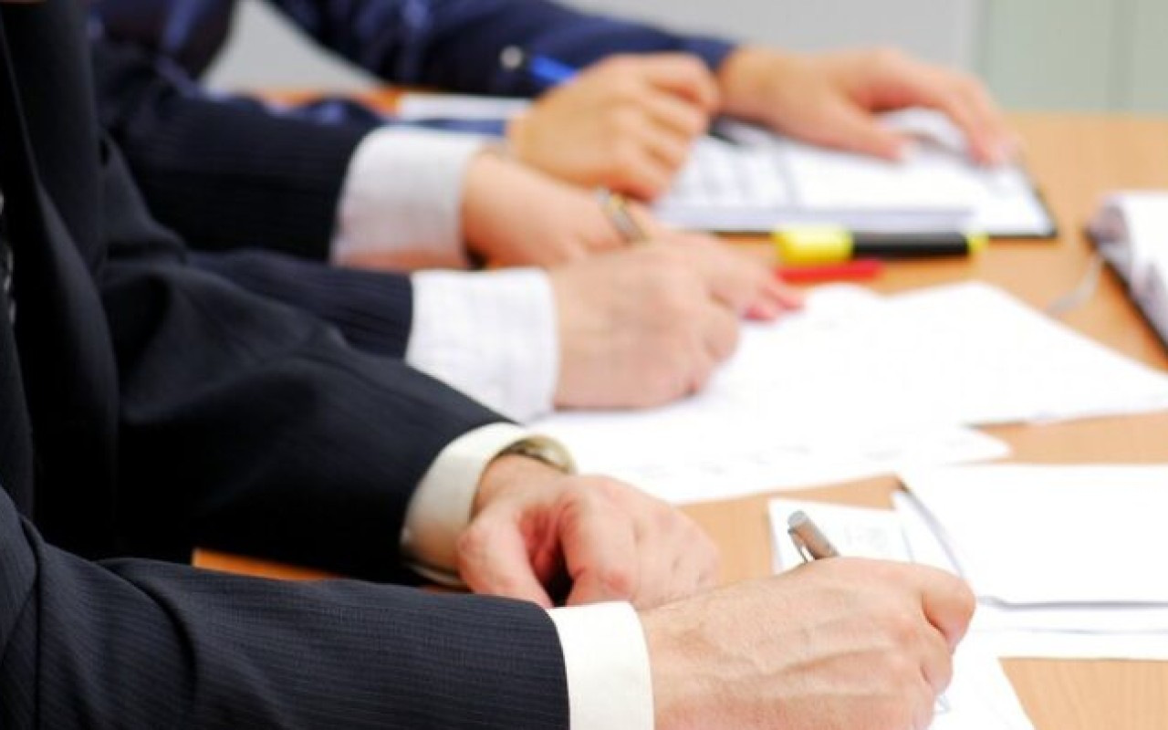 Dövlət qulluğuna hazırlaşanların nəzərinə - Müsahibə mərhələsi elan edildi