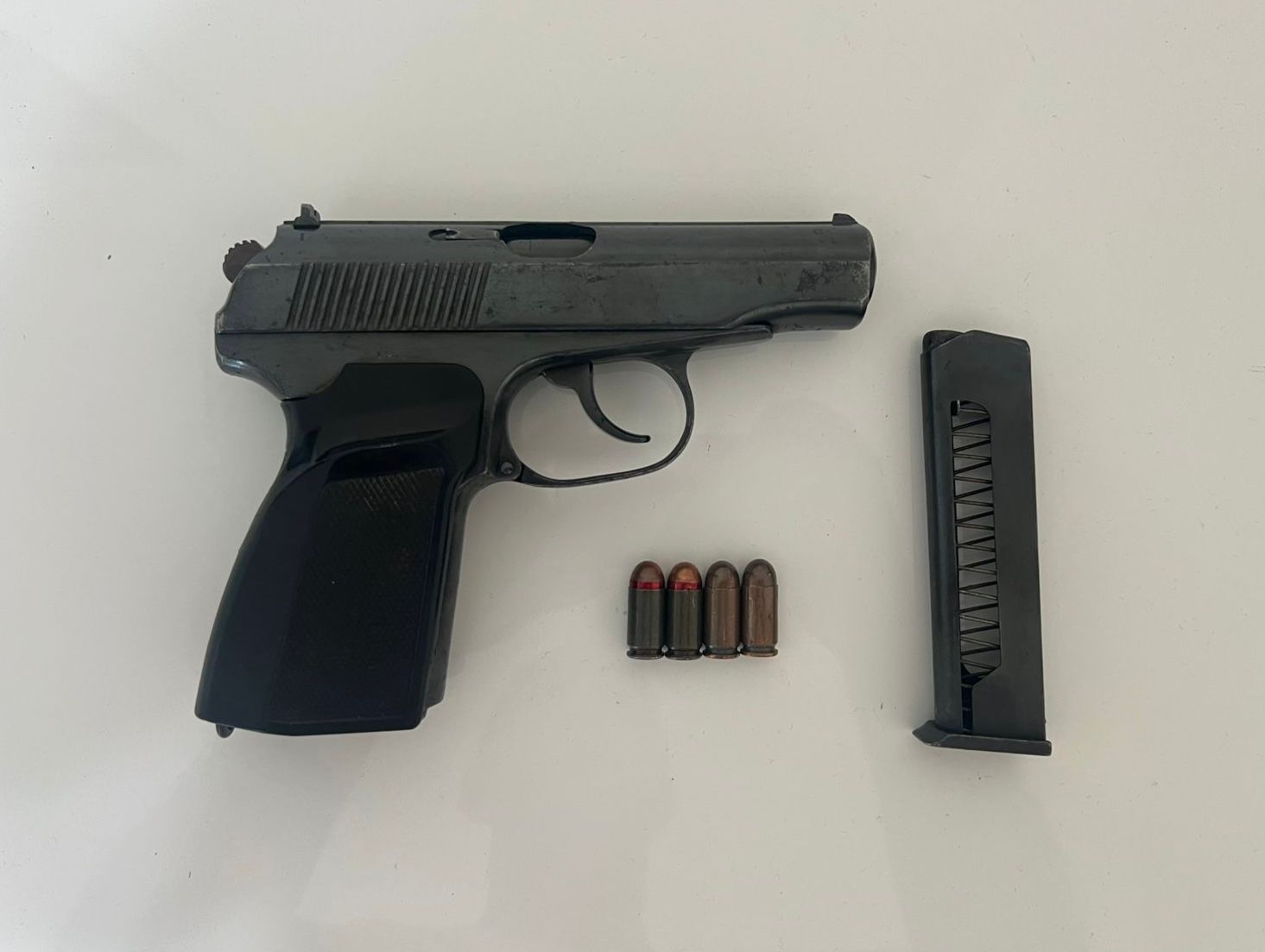 Sabiq icra başçısının oğlu tanışını güllələdi - FOTO