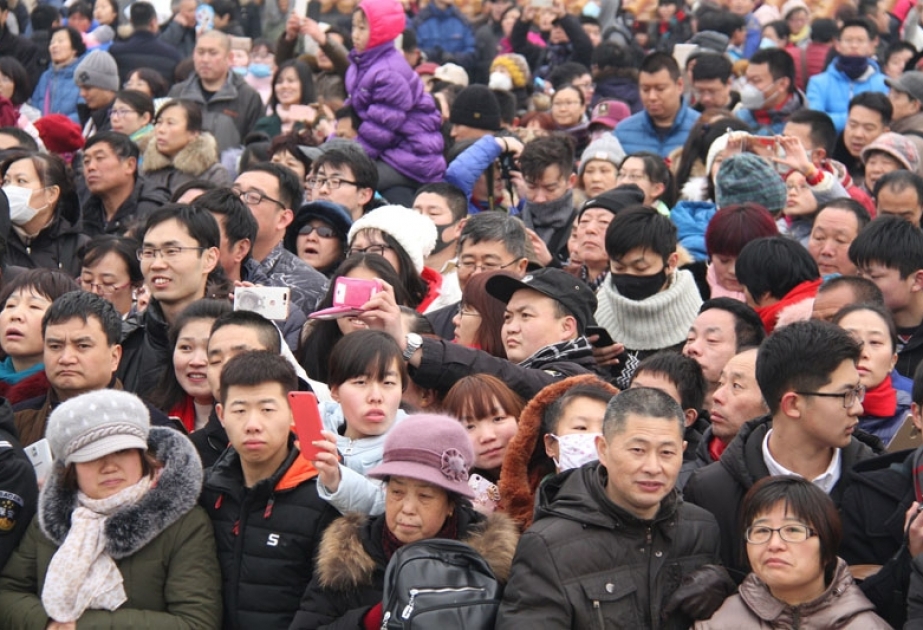 Çində əhalinin sayı 3,39 milyon nəfər AZALIB