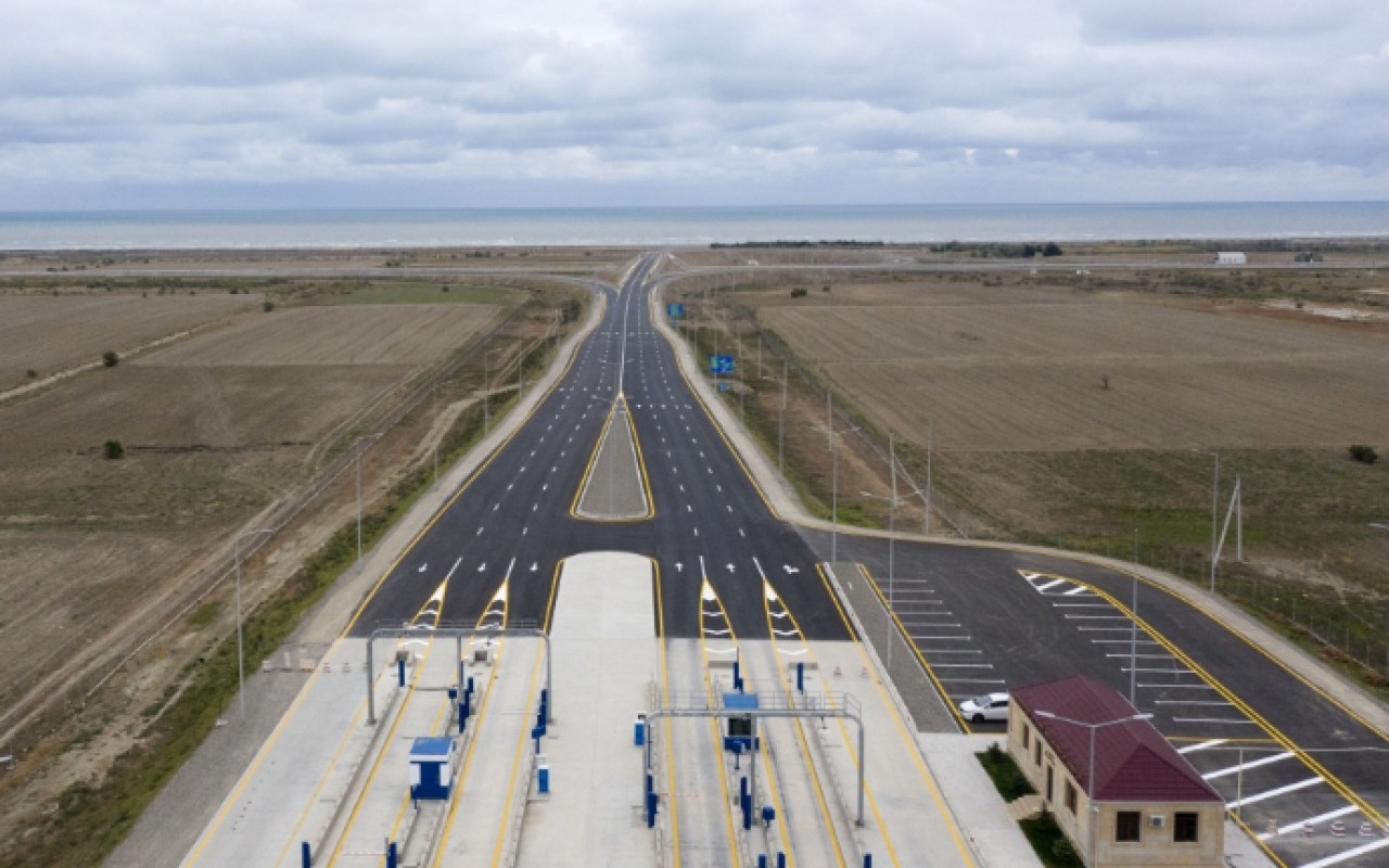 Ödənişli yollarda sürət həddi&nbsp;müəyyənləşdirilir