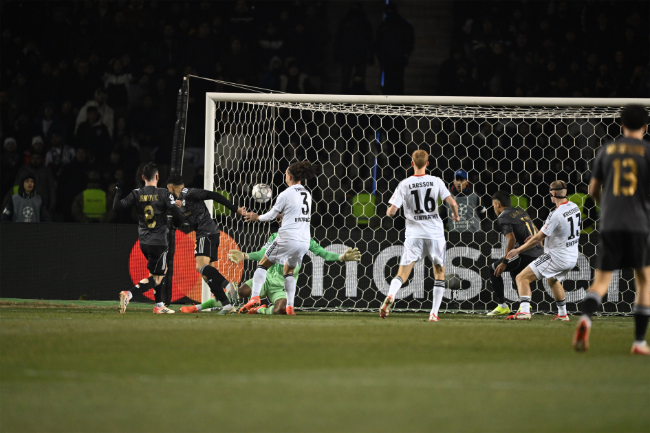 "Карабах" в последнюю минуту великолепную ПОБЕДУ ОДЕРЖАЛ