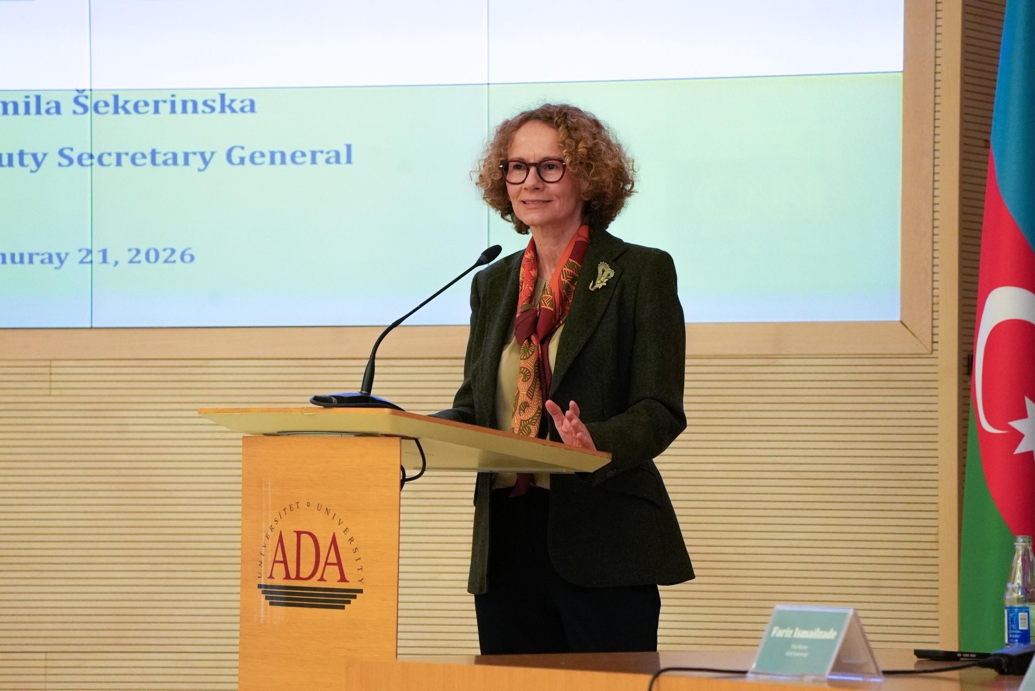 Radmila Şekerinska Azərbaycana gəldi