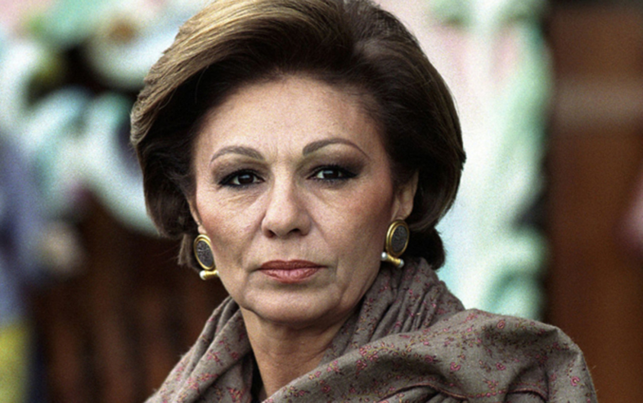 Fərəh Pəhləvi&nbsp;İranda ölənlərdən DANIŞDI