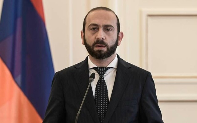 Mirzoyan Strasburqa gedir
