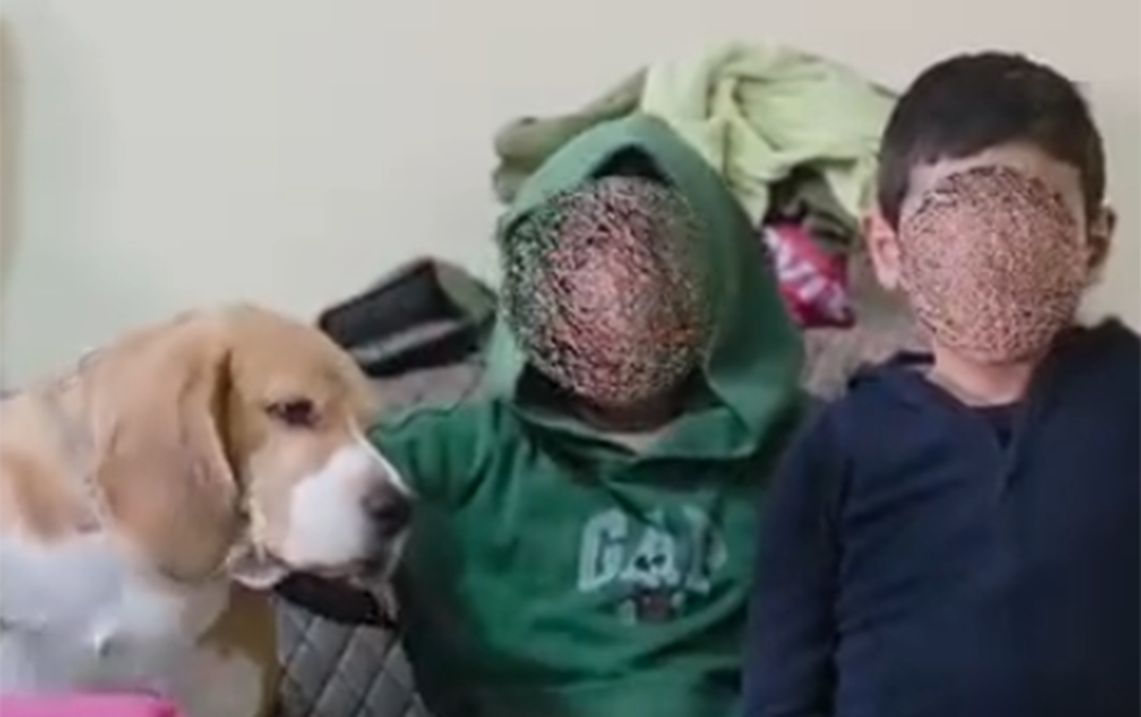 Bakıda ana iki uşağını gözəllik salonunda qoyub getdi