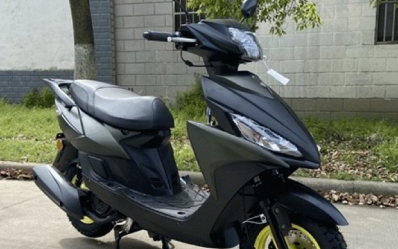 Sabunçuda moped oğurlayanlar saxlanıldı