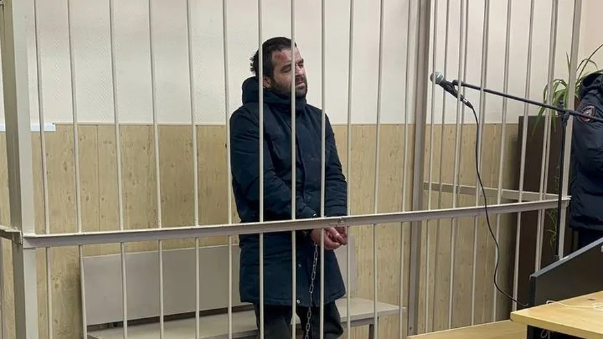 Polisi nokauta göndərən həmyerlimiz hakim qarşısında