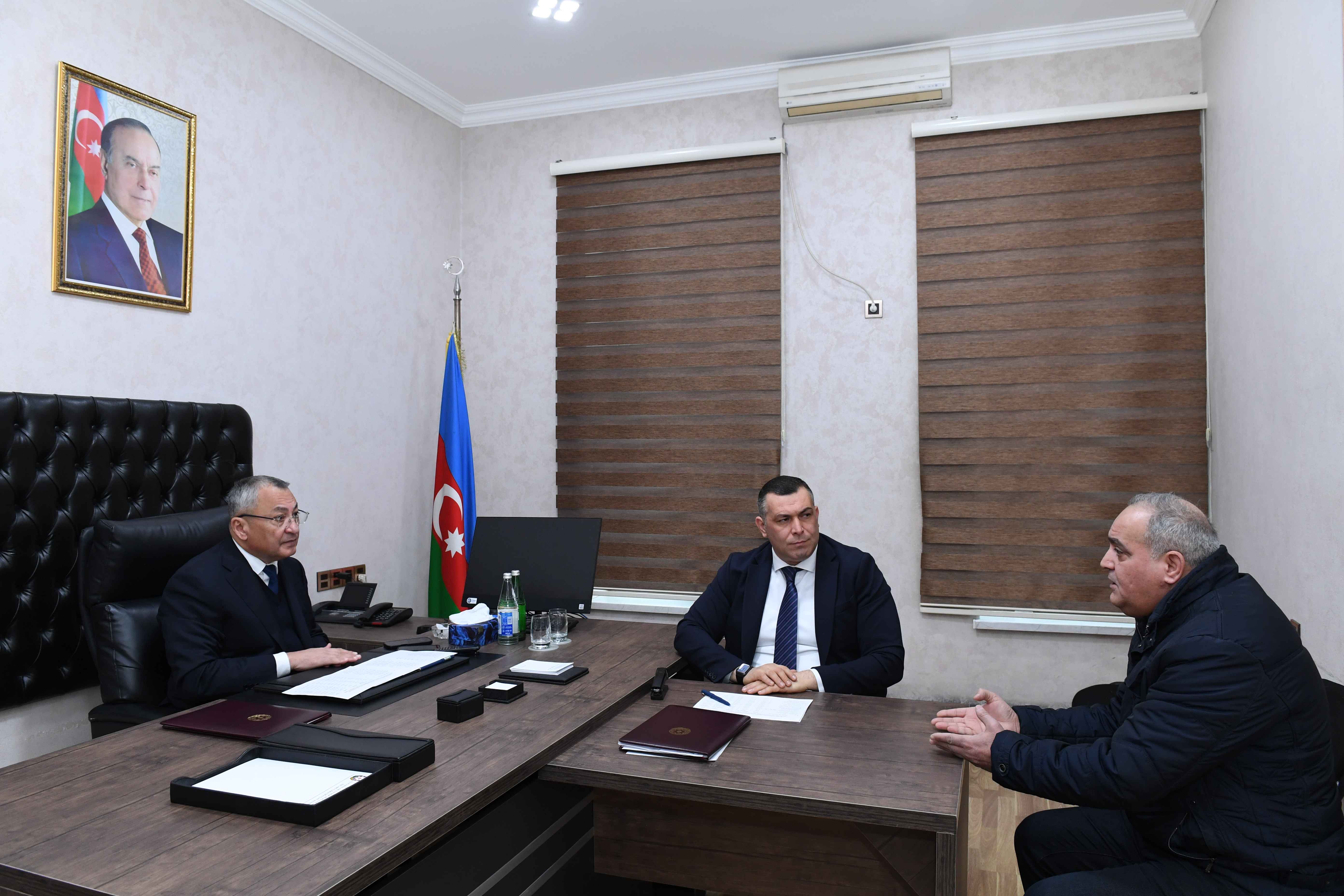 Komitə sədri vətəndaşları&nbsp;qəbul edib