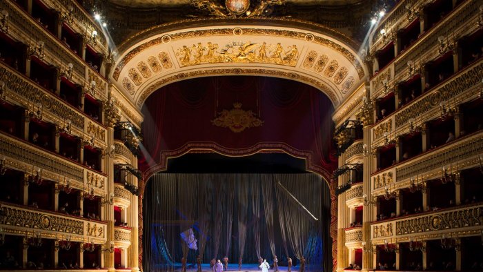 Ləğv edilən vəzifələrin yerinə bu ştatlar yaradıldı