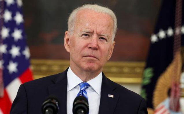 Bayden sükutu pozdu: Trampı tənqid etdi