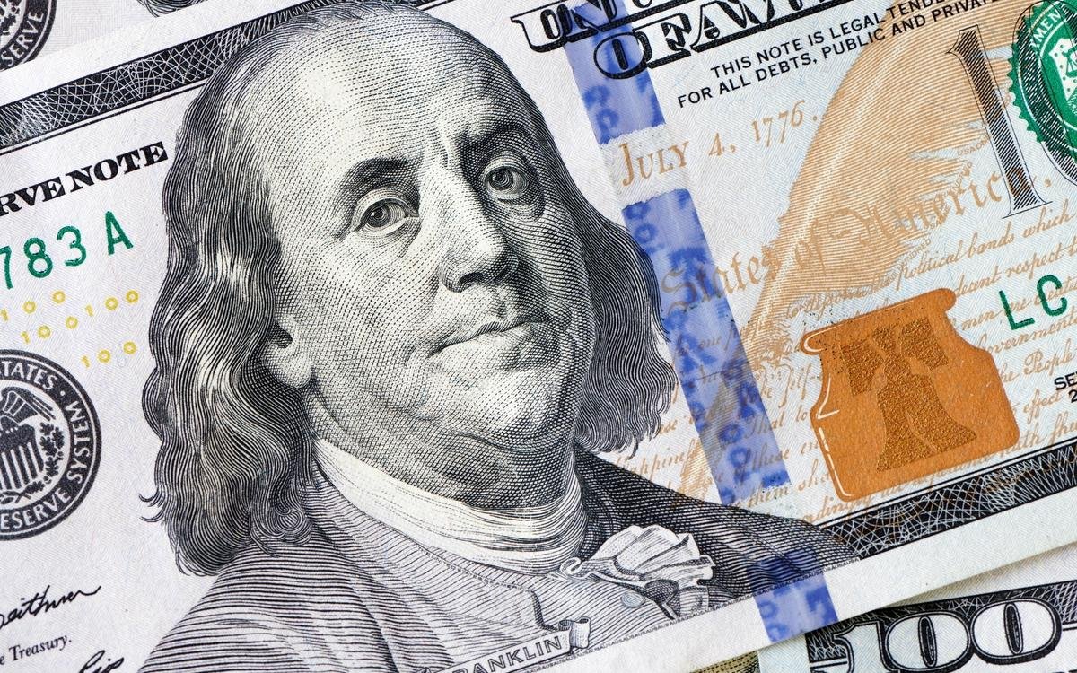 Dolların vəziyyəti yaxşı deyil